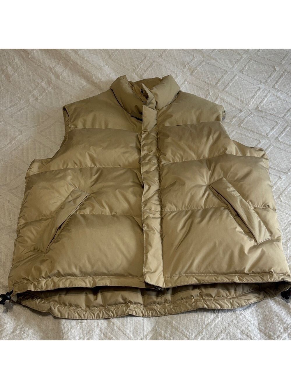 Tommy Hilfiger Men's Beige Puffer Vest Medium